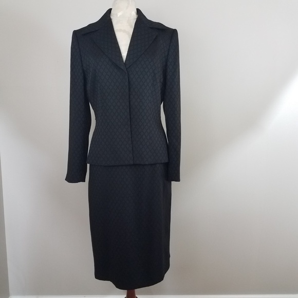 Tahari Dresses & Skirts - Tahari Arthur S. Levine Black Suit Size: M